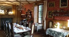 Château de la Vernède, charmigt och historiskt pensionat, Volcanoes naturpark - Image 2