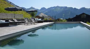 Hotel Cores - Image 3