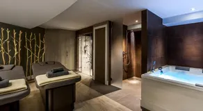 Langdale Hotel & Spa - Image 4