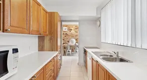 5 The Pines 4 Messines St - Image 3