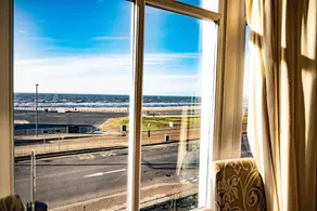 The Sands Hotel - Image 5