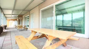 Suncheon Bay Wind Hill House - Image 2