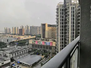 Foshan Fuyaxuan Apartment (Midea Headquarters Store) - Image 4
