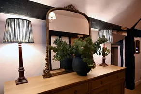 Botley Hill Farmhouse - Image 5