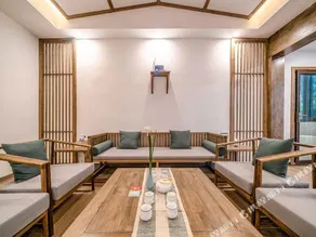 Mutao Courtyard Hotel - Image 3