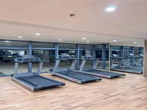 LCONDOTEL Studio Units at Imperial Plaza near MOA - Image 5