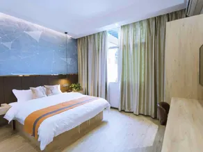 UCOK Hotel - Image 2