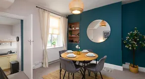 Joseph Suite - Stylish 3BR Home with Parking & WIFI - Image 4