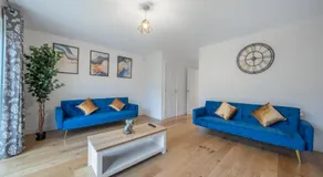 3 BR House, Driveway Parking, Modern Comfort - Image 4