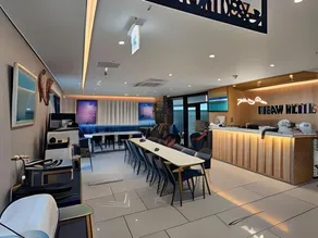 Hound Hotel Mokpo Peace Plaza - Image 3