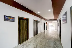 Collection O Salasar Balaji Temple Formerly Keshav Mahal - Image 3