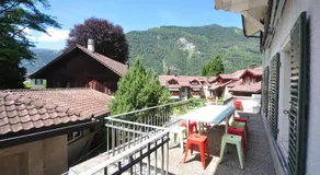 Interlaken Town House Sleeps 12 guests Central - Image 3