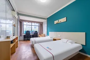 Tupo Esports Cinema Hotel (Yichang Wanda Plaza Branch) - Image 2