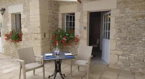 Chambres Résidentielles avec cuisine au Manoir de Mathan à Crépon 5 mn D'Arromanches et 10 mn de Bayeux - Image 2