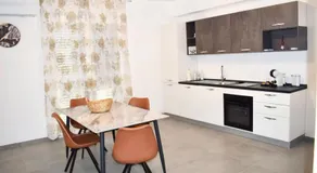 Novea Apartments - Comodi Appartamenti con Parcheggio & Wi-Fi vicino Taormina - Image 5