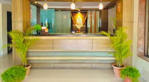 Hotel Sai Gurusthan - Image 4