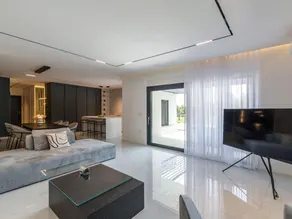 Villa Valinka Design - Image 2