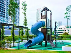 Luxury Seaview Landmark Homestay at Gurney - Image 5