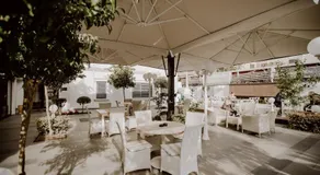 Green House Hotel & Restaurant - Image 5