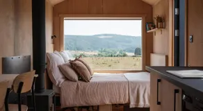 White House Hideaway - Image 2