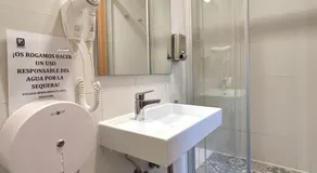 Be Ramblas Hotel - Image 2