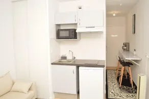 Professional Studio Appartment - Image 3