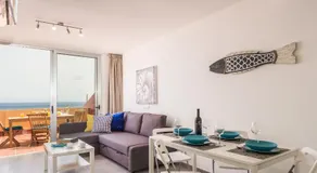Ocean View Penthouse Stranden. Oslagbar havsutsikt. Wifi. A / C - Image 3
