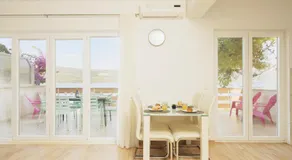 Villa Bua - Beautiful Seafront Apartments - Image 4