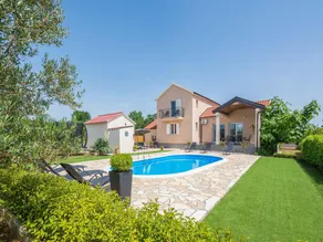 Villa in Policnik mit privatem Pool - Image 5