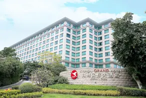 Xianglu Grand Hotel - Image 4