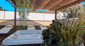 Campagne et Jacuzzi ... c'est cosy le Bumble Bee ! - Image 4