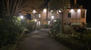 Stow Lodge Hotel - Image 5