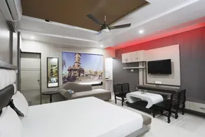 SPOT ON 46912 Hotel Sundaram - Image 2