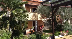 Juli's Place - Image 4