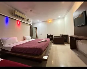 Siddi Vinayaka hotel - Image 2