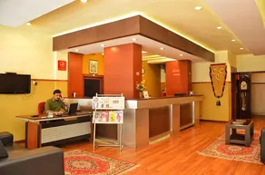 Hotel Palace Tower - Image 5
