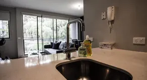 ReadySet Apartments on Altona - Image 4