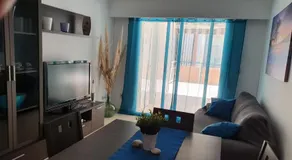 Relax y cómodo APARTAMENTO CON GRAN TERRAZA, PARKING, PISCINA Y CON VISTAS AL MAR, A SOLO 50 m DE LA PLAYA - Image 2