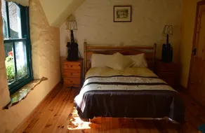 Lissyclearig Thatch Cottage - Image 2