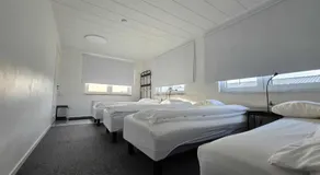Office Motel - Image 2