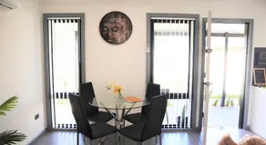Lakeside Residence - Image 4