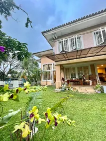 Flower House Villa - Image 5