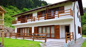 Pensiunea Valea Pinului - Image 2