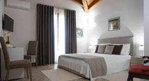 Irilor Luxury B&B - Image 2
