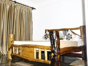 Mihini Hotel - Image 2
