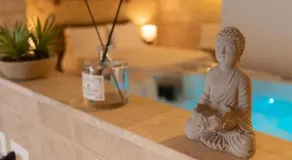B&B Puglia - Mi Casa Luxury Suite - Room with Hydromassage Pool - Image 4
