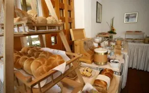 Hotel Bischof - Image 3