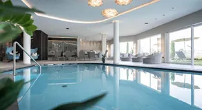 Small & Beautiful Hotel Gnaid - Image 4