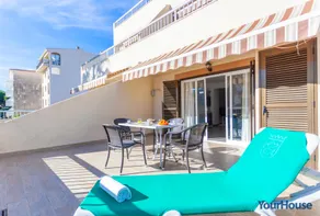 Acapulco Apartments - Image 5
