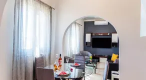 Antiopi's Vacation House - Image 3